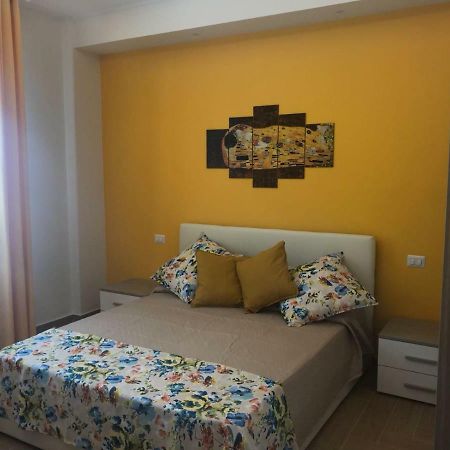 Holiday In Home | Le Ciminiere Catania Exterior photo